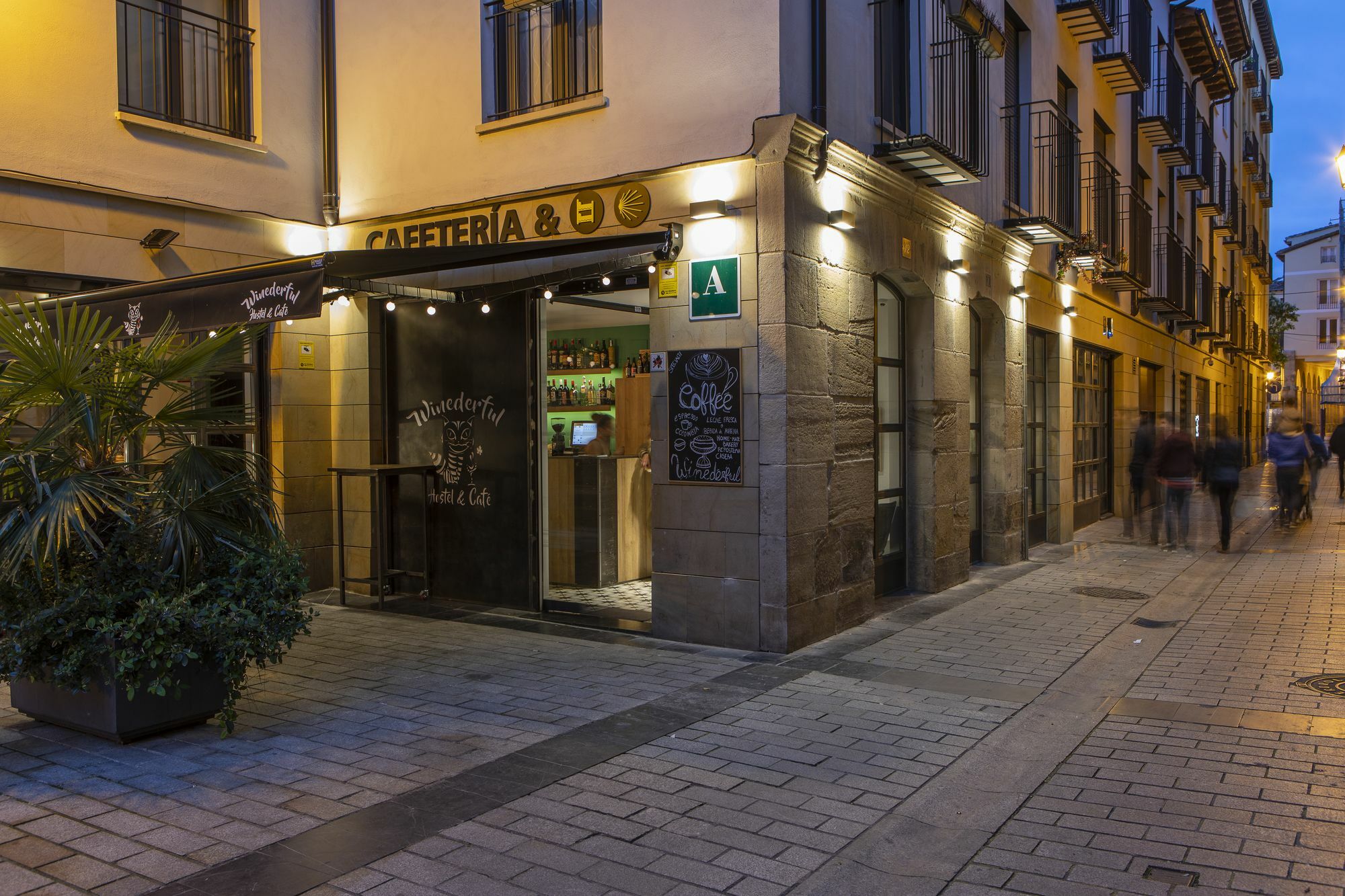 Winederful Hostel&Café Logroño Exterior foto